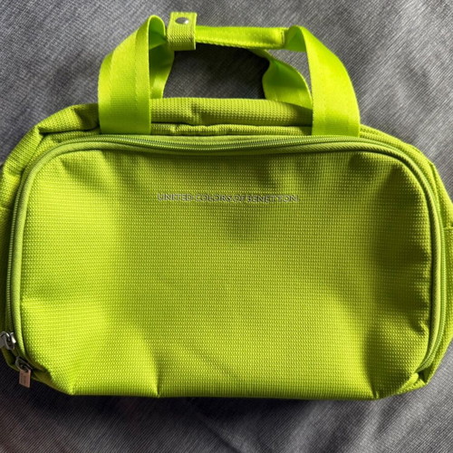 Benetton green travel vanity bag like new