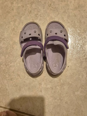 Crocs παπούτσια μωβ νούμερο C9 μεταχειρισμένα
