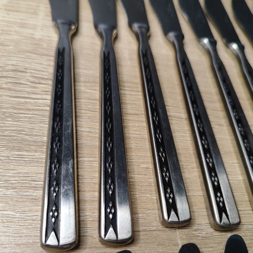 Vintage knives like new, set