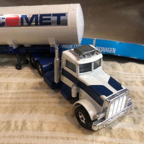 Matchbox Superkings K-103 tanker truck used, large