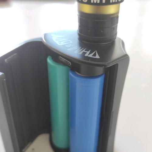 Desire Design Rage Squonk 155W Box Mod used, black