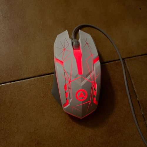 Gaming mouse with colour changing like new