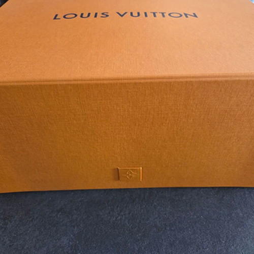Louis Vuitton packaging box used, empty