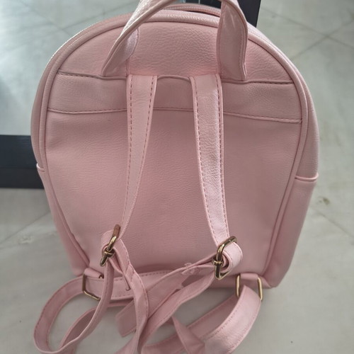 Children's backpack with unicorn design, like new, pink