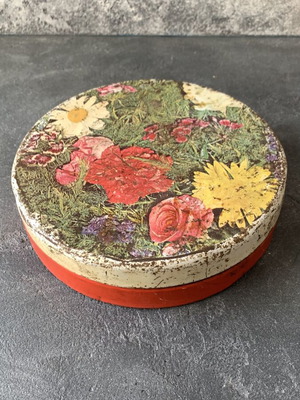 Vintage round tin box used