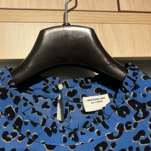 Jdy dress size 40 blue like new with Laneige lip mask gift