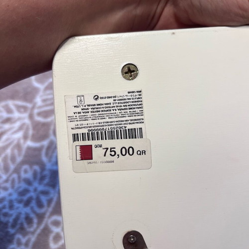 Zara kids hanger like new