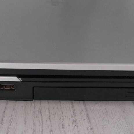 Fujitsu Esprimo V6555 laptop, 15.4 inch, 4GB RAM, 120GB SSD