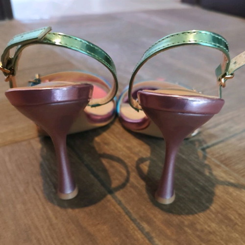 High-heeled sandals like new, multicolor with straps, size 41