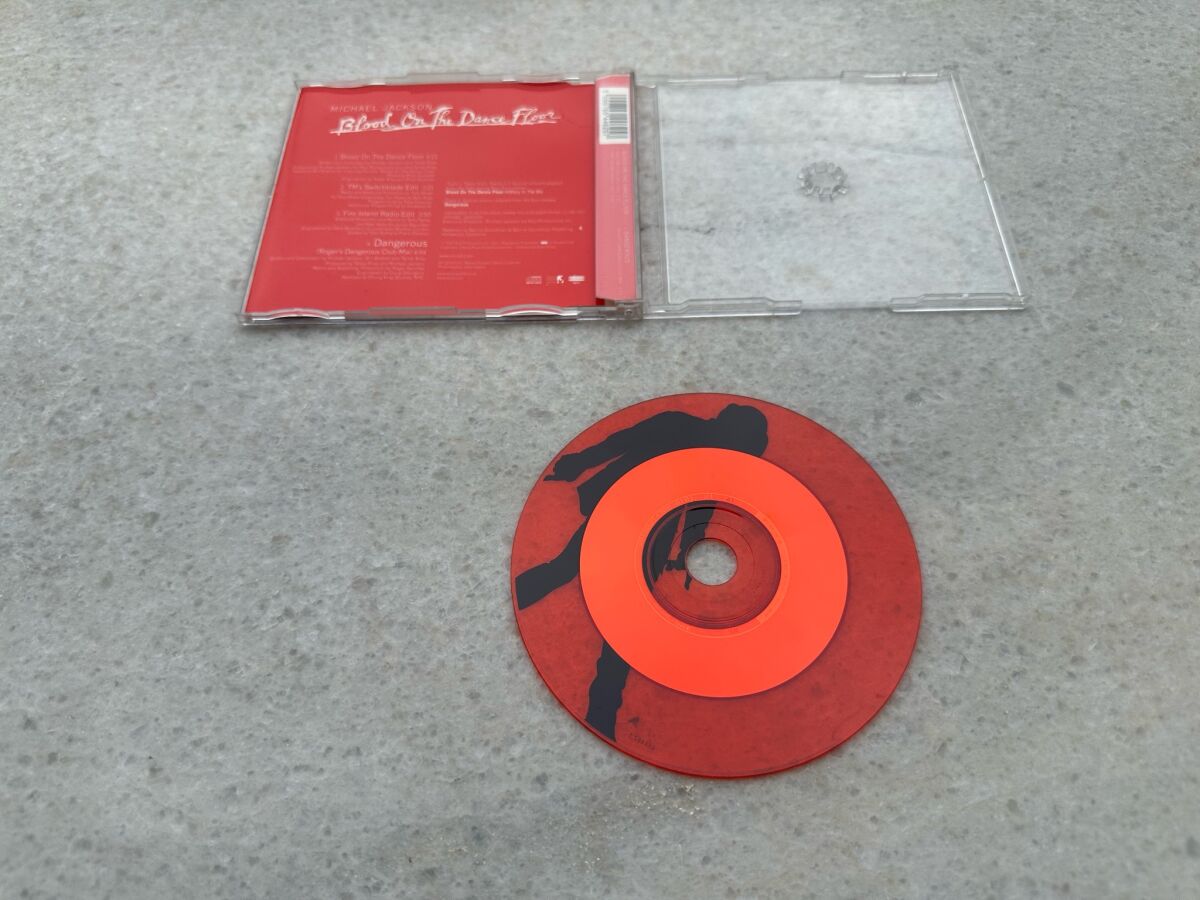 Michael Jackson Blood On The Dance Floor… - € 80,00 - Vendora.cy