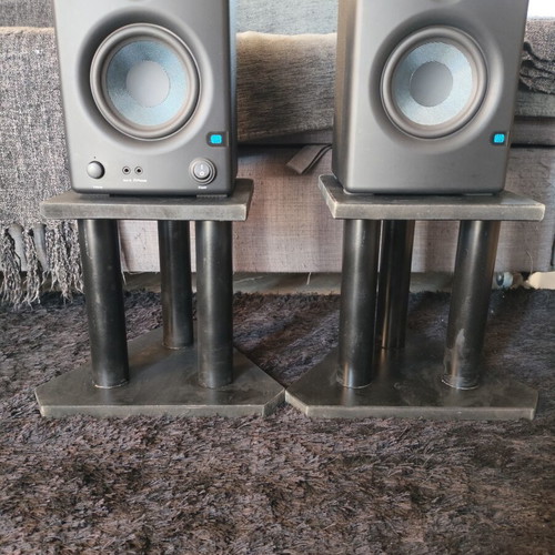 Handmade professional anti-vibration speaker stands, pair