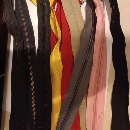 Zippers used, pack of 11, assorted colors