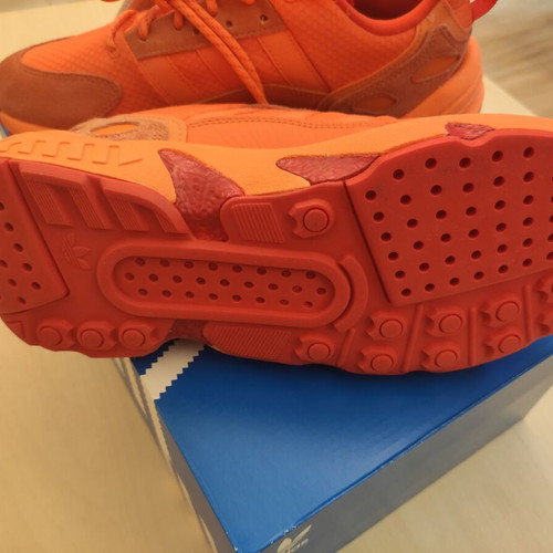 Adidas ZX22 BOOST athletic shoes new, size 42, orange