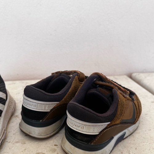 Boys' shoes size 20 like new, two pairs