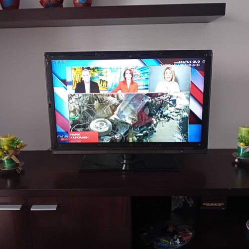 LG TV 75×50 cm used