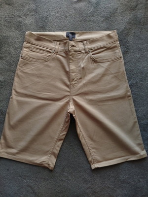 H&M shorts σαν καινούργιο, μπεζ, νούμερο 31/small