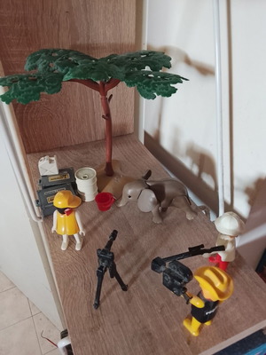 Playmobil 1980 set used, good condition