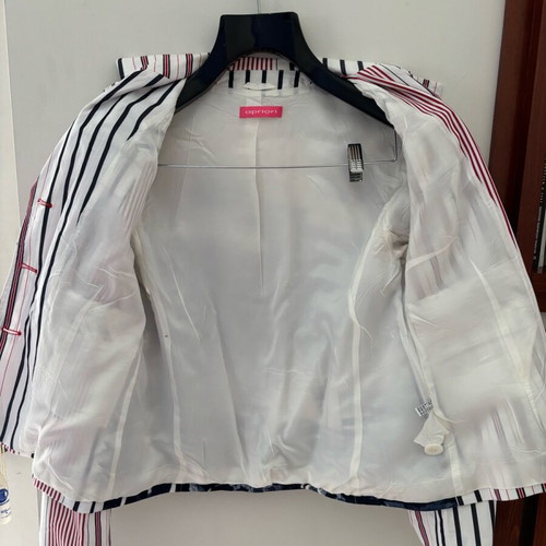 Apriori blazer like new, size L, white and blue