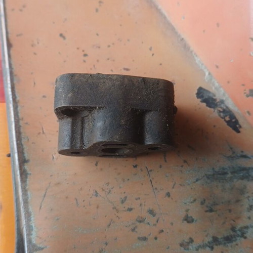Oleomak T 40 carburetor neck used