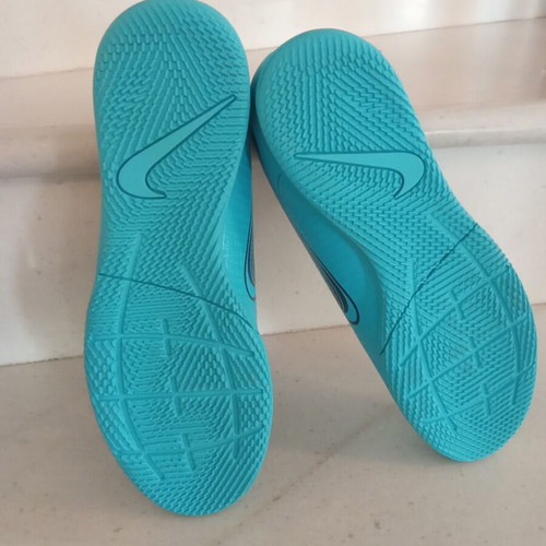 Nike ποδοσφαιρικά παπούτσια καινούργια, τιρκουάζ, νούμερο 42