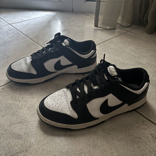 Nike Dunk Panda sneakers size 44.5 like new