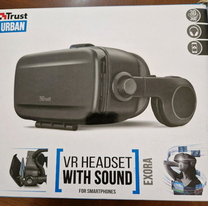 VR HEADSET WITH SOUND