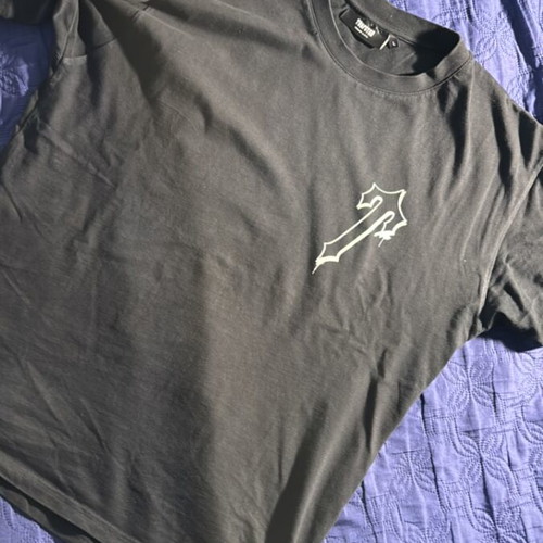 Trapstar T shirt used, size large, black