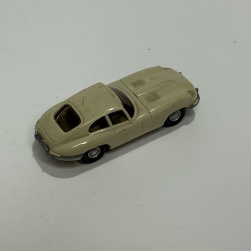 Wiking 1970 Jaguar E Type used in excellent condition
