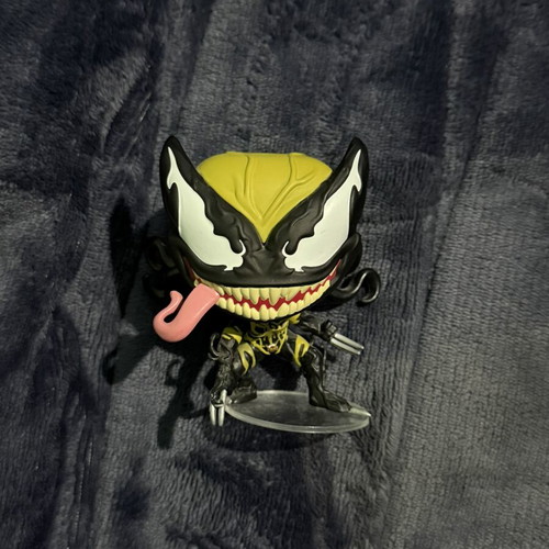 Funko Pop Venomized X-23 figure like new with base