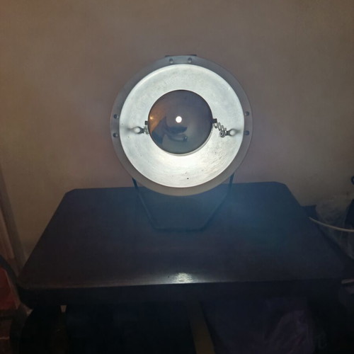 Handmade table lamp with adjustable aluminum spotlight