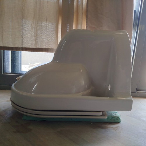 Κρεμαστή λεκάνη Duravit σαν καινούργια, λευκή πορσελάνη