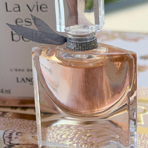 Lancôme La Vie Est Belle mini perfume 4ml and lipstick set new
