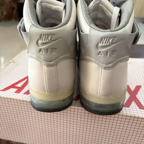 Nike Air Force 1 Lux Max Air Pearl Collection new, size 44, white and grey