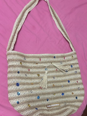 Calzedonia beige straw shoulder bag with multicolored stones