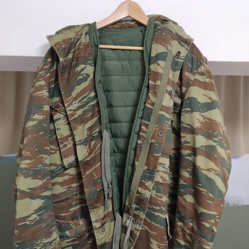 Military jacket with lining size XL like new