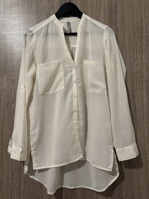 White Mao shirt Stradivarius used, size S, wide fit
