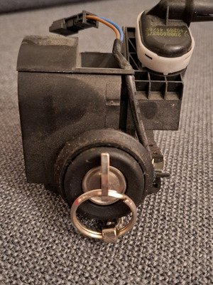 Mercedes w208 w203 w210 w211 κλειδαριά πορτμπαγκαζ μεταχειρισμένη