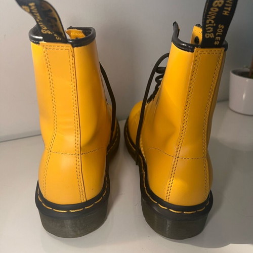 Dr Doc Martens Pascal Smooth Yellow 1460 8 Hole Ankle Boots New EU 38