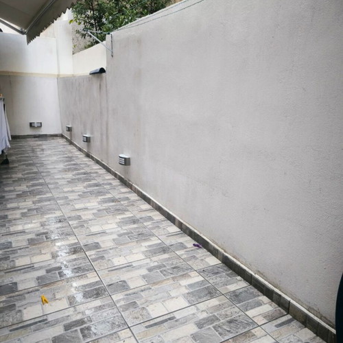 Ground floor apartment 51 sqm in Aigaleo with balcony and pets allowed
