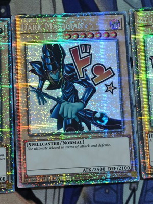 Κάρτες Blue Eyes White Dragon, Red Eyes B. Dragon, Dark Magician σαν καινούργιες