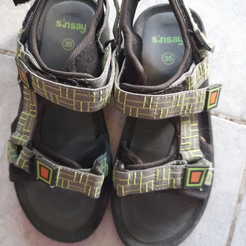 Sandals used size 35