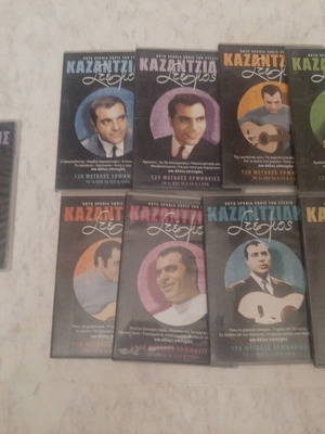 Κασετίνα Στέλιος Καζαντζίδης μεταχειρισμένη, 8 CD και 1 DVD, πλήρης