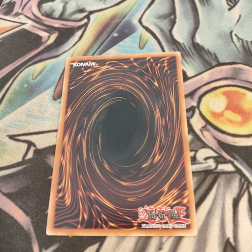 Blue-Eyes White Dragon Yu-Gi-Oh card, Secret Rare, BLMM edition