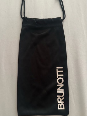 Brunotti glasses case like new, black