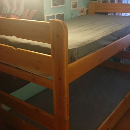 Wooden bunk bed used, solid wood, includes mattresses and nightstands