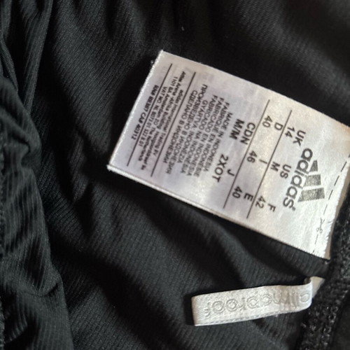 Adidas shorts like new, black