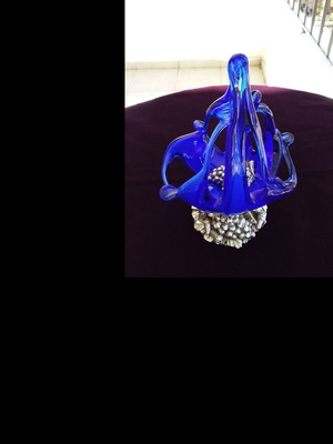 Decorative blue glass centerpiece like new