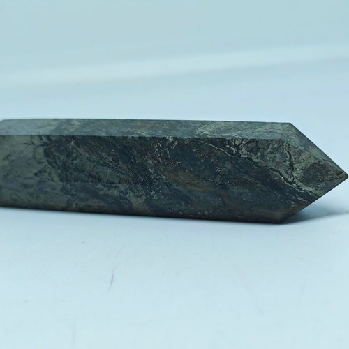 Healer’s Gold column made of natural Magnetite and Pyrite like new