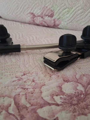 Stroller Umbrella Base like new with clip attachment