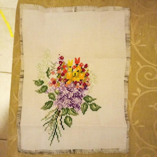 Handmade vintage embroidery flowers for frame or small doily new
